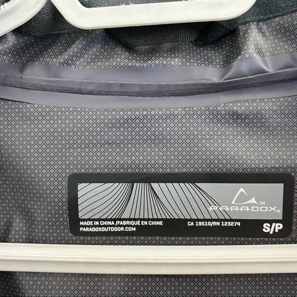 Rain jacket - Picture 3 of 3